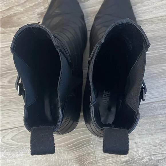 Zadig et Voltaire Black Leather Ankle Boots with belt - Picture 9 of 14